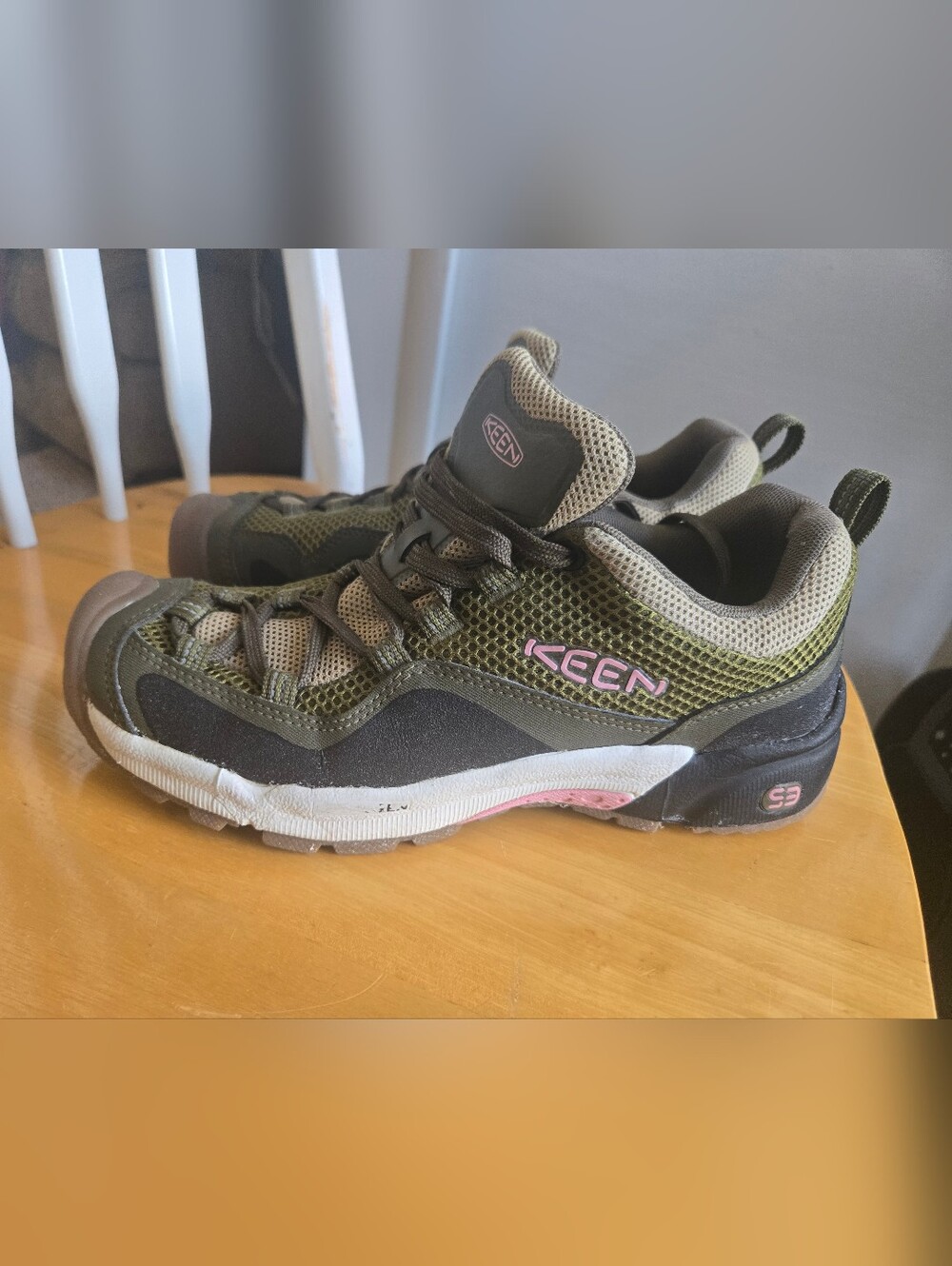 KEEN Wasatch Hiking Sneakers Olive Green/Pink Women's Women's 8.5 - Picture 4 of 8
